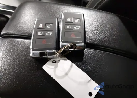 2021 Land Rover Range Rover Velar P250 R-Dynamic S z USA, uszkodzony, nr VIN SALYT2EX2MA311210